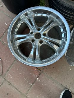 18” Chrome wheels
