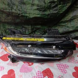 2019-20 Honda Insigh Right Headlight 