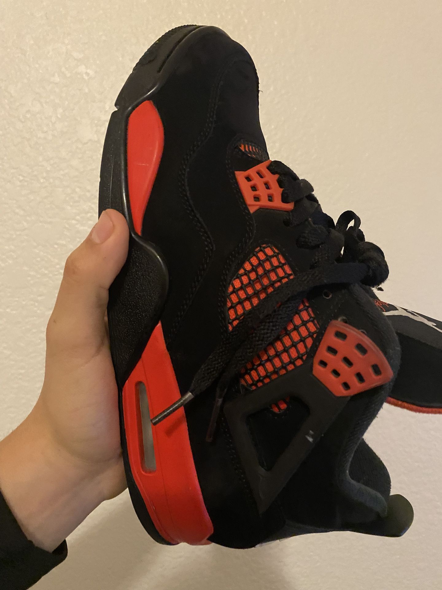 Jordan 4 “Red Thunder”