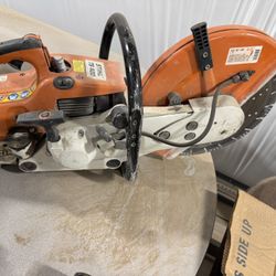 Concrete Saw 