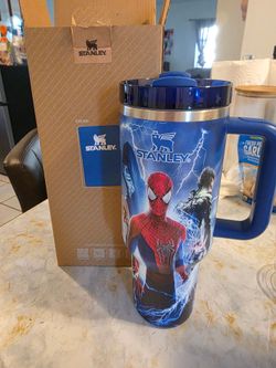 Stanley Spider-Man Tumbler with Handle
