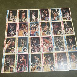 Lot of 24 1978/79 topps basketball cards including Gervin & Frazier