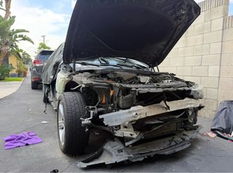 BMW 328i Part Out