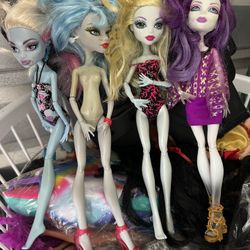 Monster High Dolls 