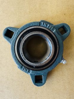 BTM206-20 BEARING - 1-1/4, 3-BOLT FLANGE