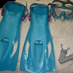 Snorkel Set for kids brand new $15
