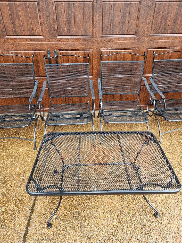 *** 5 PIECE WROUGHT IRON PATIO SET ***