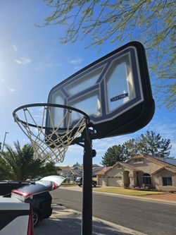 Portable  Basetball Hoop