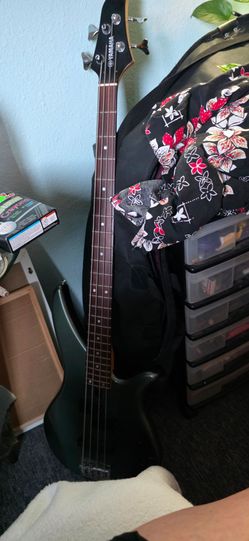 Yamaha Bass