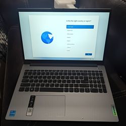 Lenovo IdeaPad 1 15IAU7