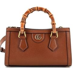Gucci
Diana NM Chain Bamboo Handle Tote Leather Small