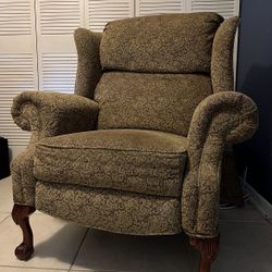 Luxury Velvet Recliner Lazy Boy By LANE furniture Gold