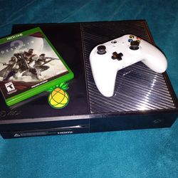 Xbox One Black + Games