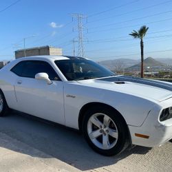 Dodge Challenger 2013
