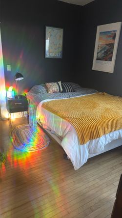 Queen Bed