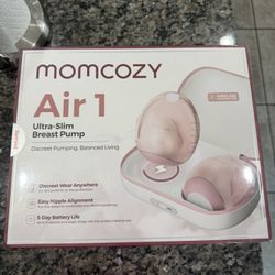 Wearable Breast Pumps