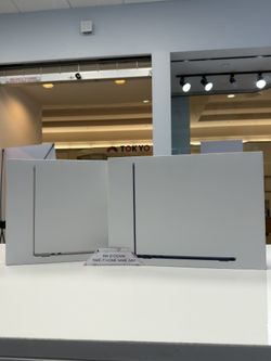 Apple Macbook Air 13" M4 Chip - Pay $5 DOWN AVAILABLE - NO CREDIT NEEDED