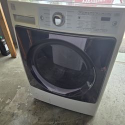 Washer & Dryer