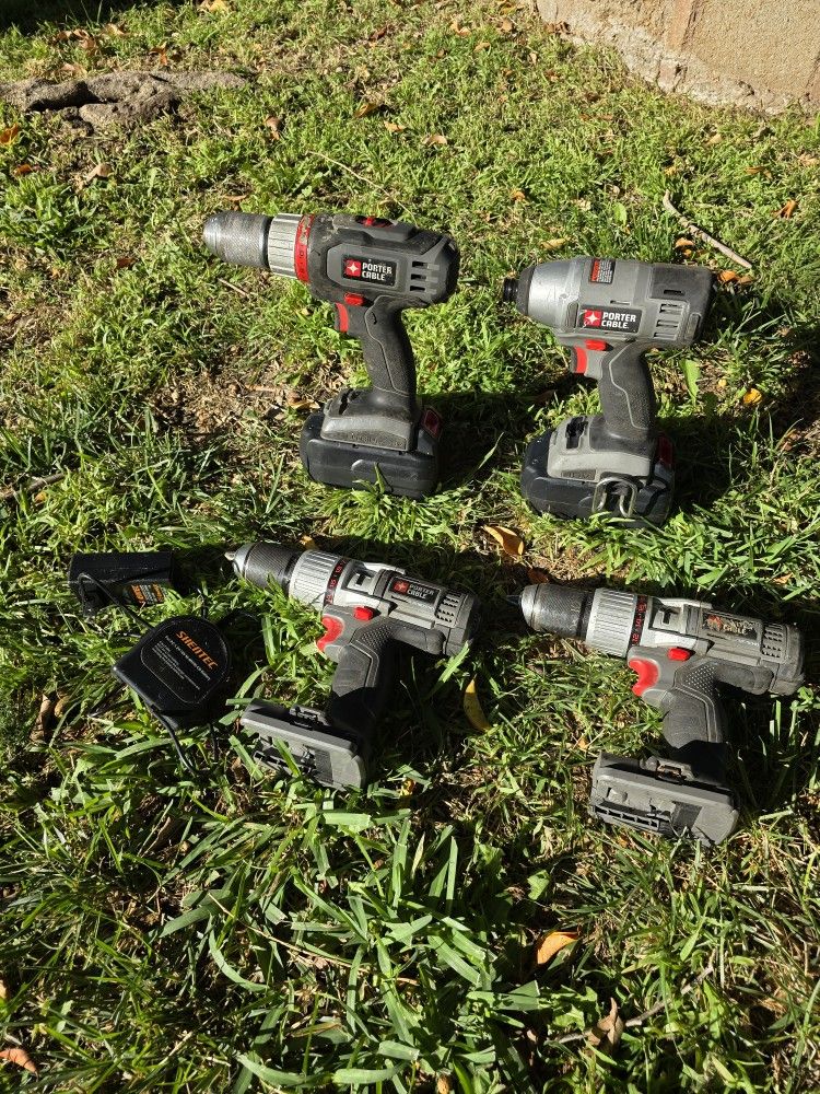 Drills Porter Cable ➕️ Two batteries➕️ charger