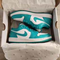 Nike Air Jordan 1 Low "New Emerald"