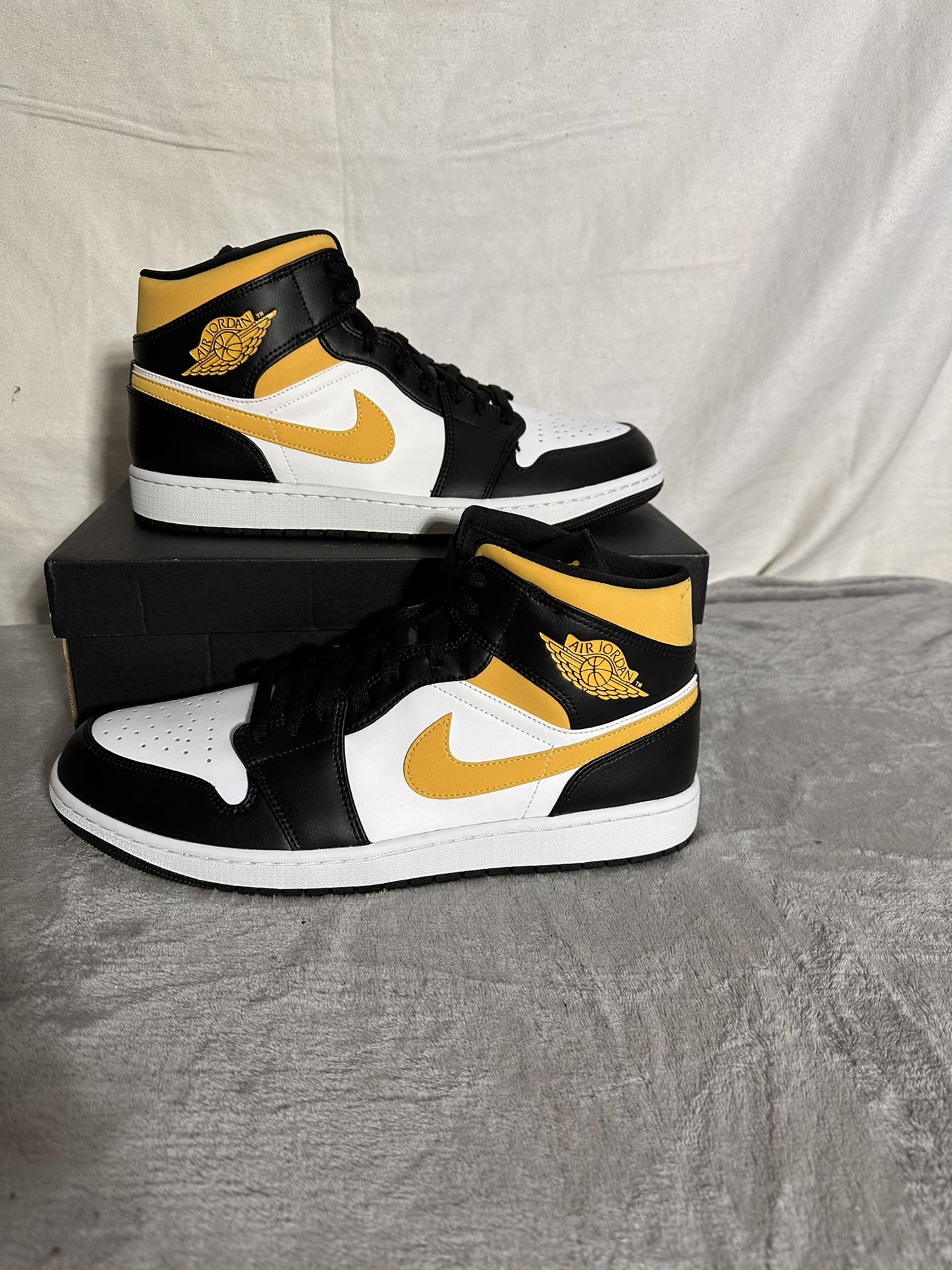 High Top Jordan Mid Yellow Black Jordan Retro Jordan Mid Yellow 