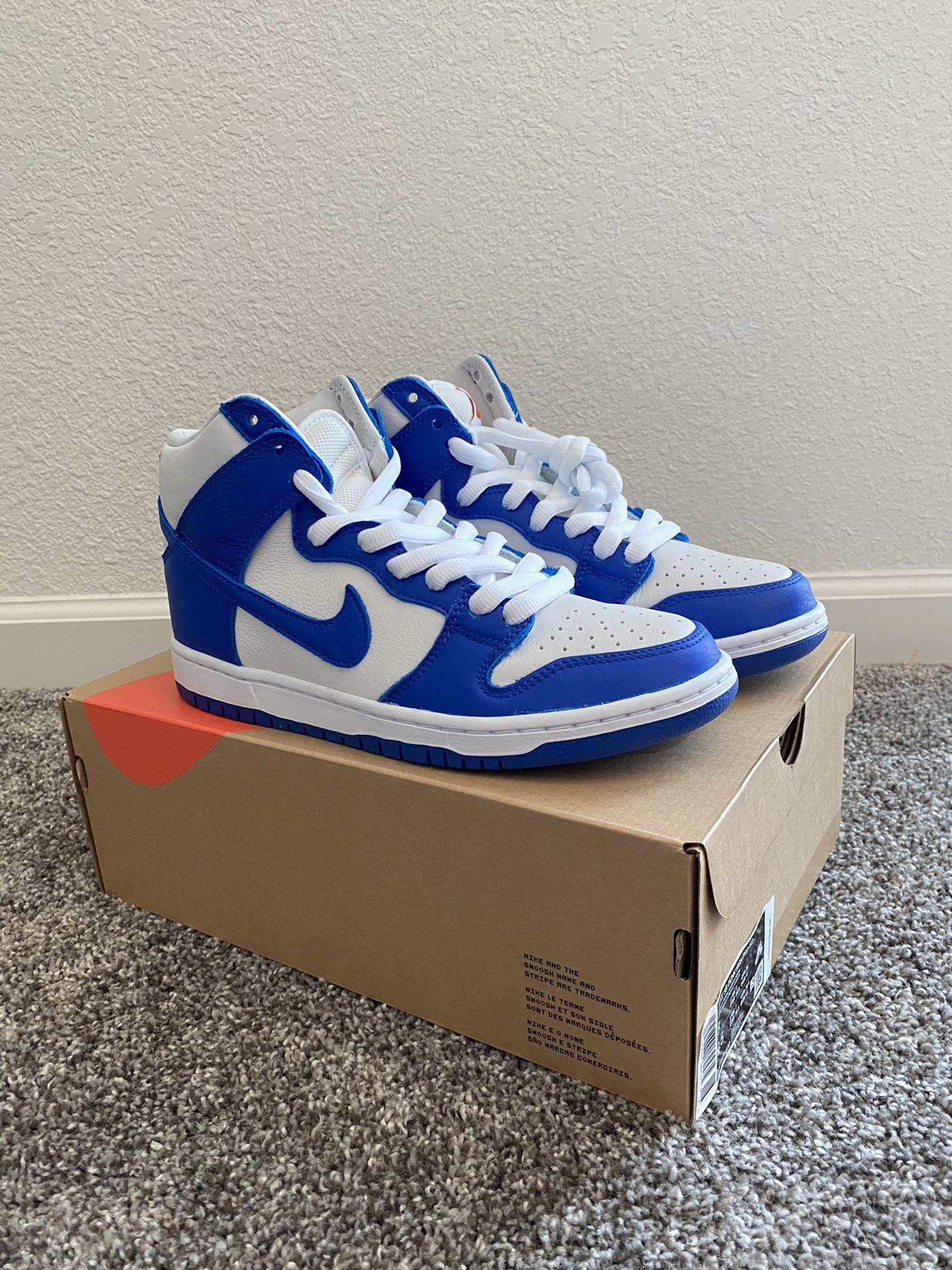 Nike SB Dunk High Pro Iso Kentucky size 8