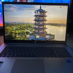 Selling hp Laptop 