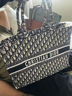 New Women’s Purse