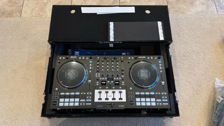Rane Perfomer 4-Channel DJ Controller & Odyssesy Flight Case