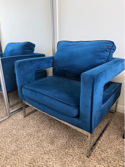 Set of 2 Royal Blue Silver Velvet Chairs