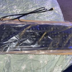 HP KEYBOARD KB57211 Desktop USB Black 724720-001 672647-00