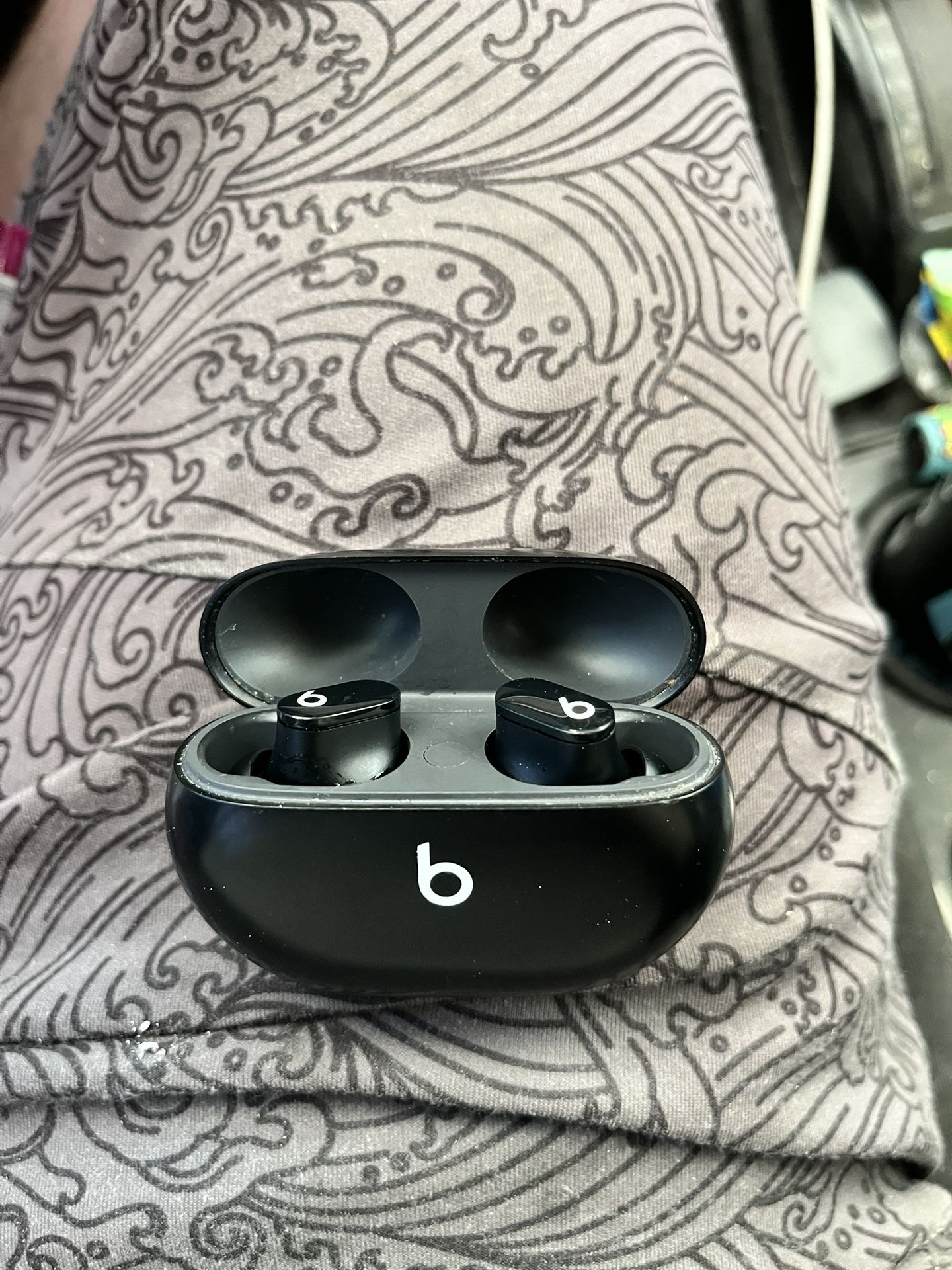 Beats Studio Earbuds
