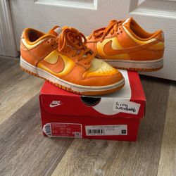 Orange Nike Dunk Women’s 7 Kids 5.5