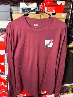 Hollister burgundy long sleeve shirt Size XL men’s used #california