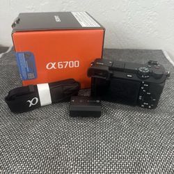 Sony A6700