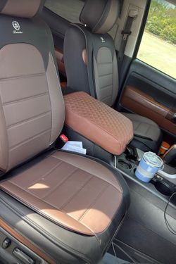 07/13  tundra seat covers