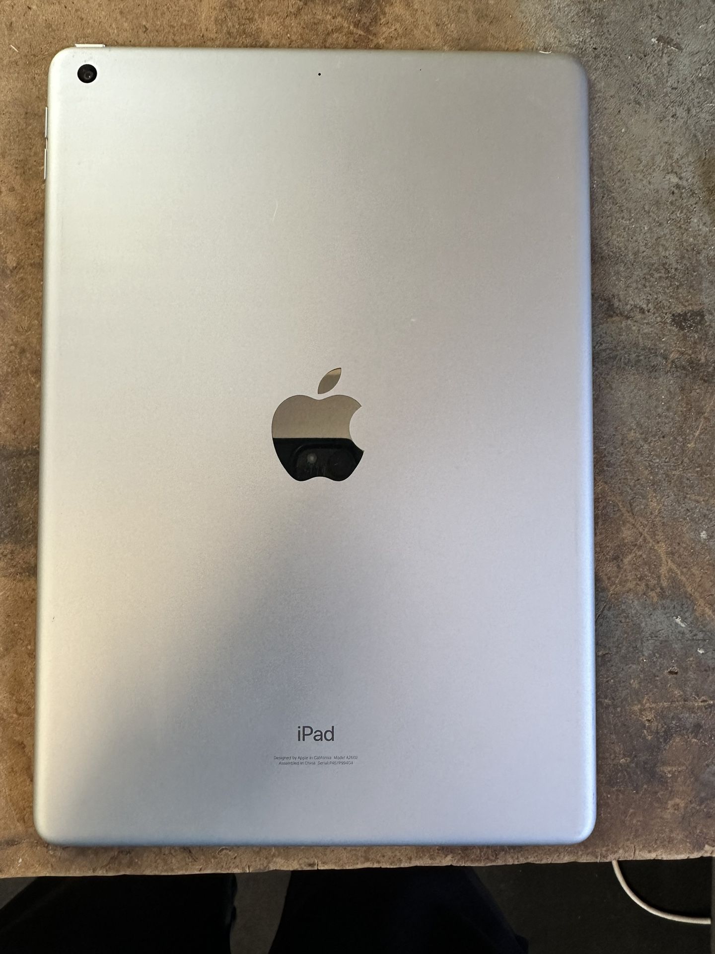 Apple iPad 9th Gen 64GB 200 OBO