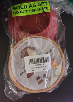 Wine glasses snack tray