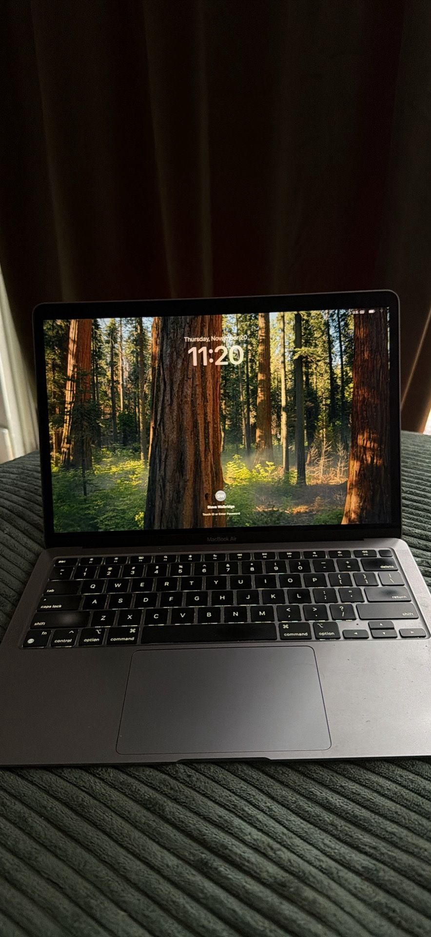 Macbook Air M1 2020 8GB Ram 500 GB Storage