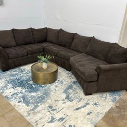 Dark Gray 3-Piece Sectional Couch
