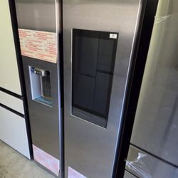 Samsung Refrigerator Side X Side Family Hub 