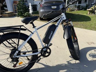 Limited Stock! New E-Bike 🚴‍♂️ Powerful & Stylish | Deal Ends Soon