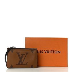 Louis Vuitton Giant Reverse Monogram Double Zip Pochette