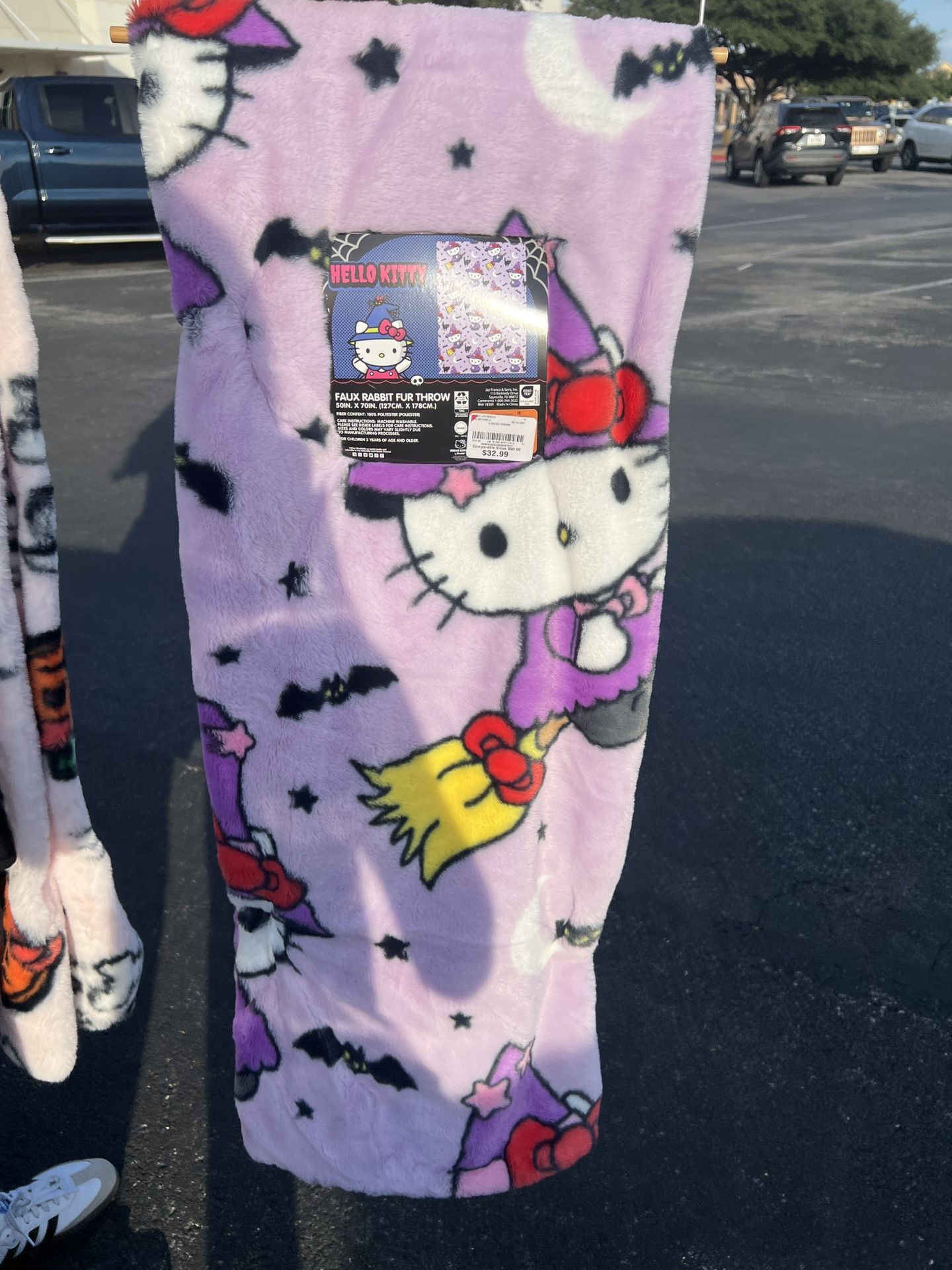 Hello Kitty Halloween blanket