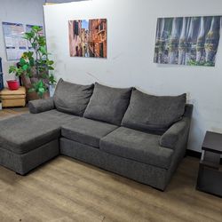 Free Delivery! Grey Modern Sectional Couch 