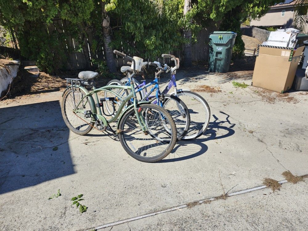 Free - 1 In Good Shape 2 Are Pretty Rough - BIKES