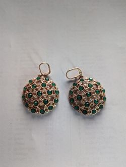 Green Pendant Earrings