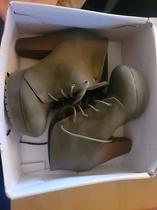 GREEN 4"Block Heel 1"Platform Lace Up Sexy Ankle Boots WOMEN Size 7.5