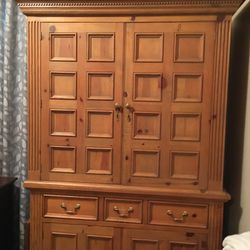 Price Reduced!   Cabinet / Armoire / Tv Stereo Cabinet/ Linen, And Blanket Closet
