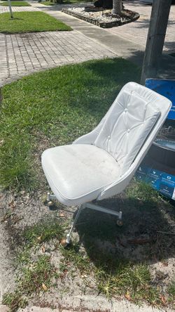 Free chair